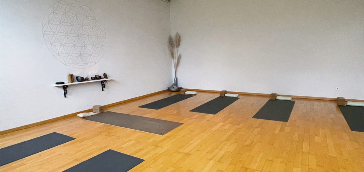 Yogaraum des Studios an der Industriestrasse